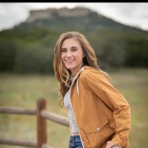 Meet your Posher, Rachel